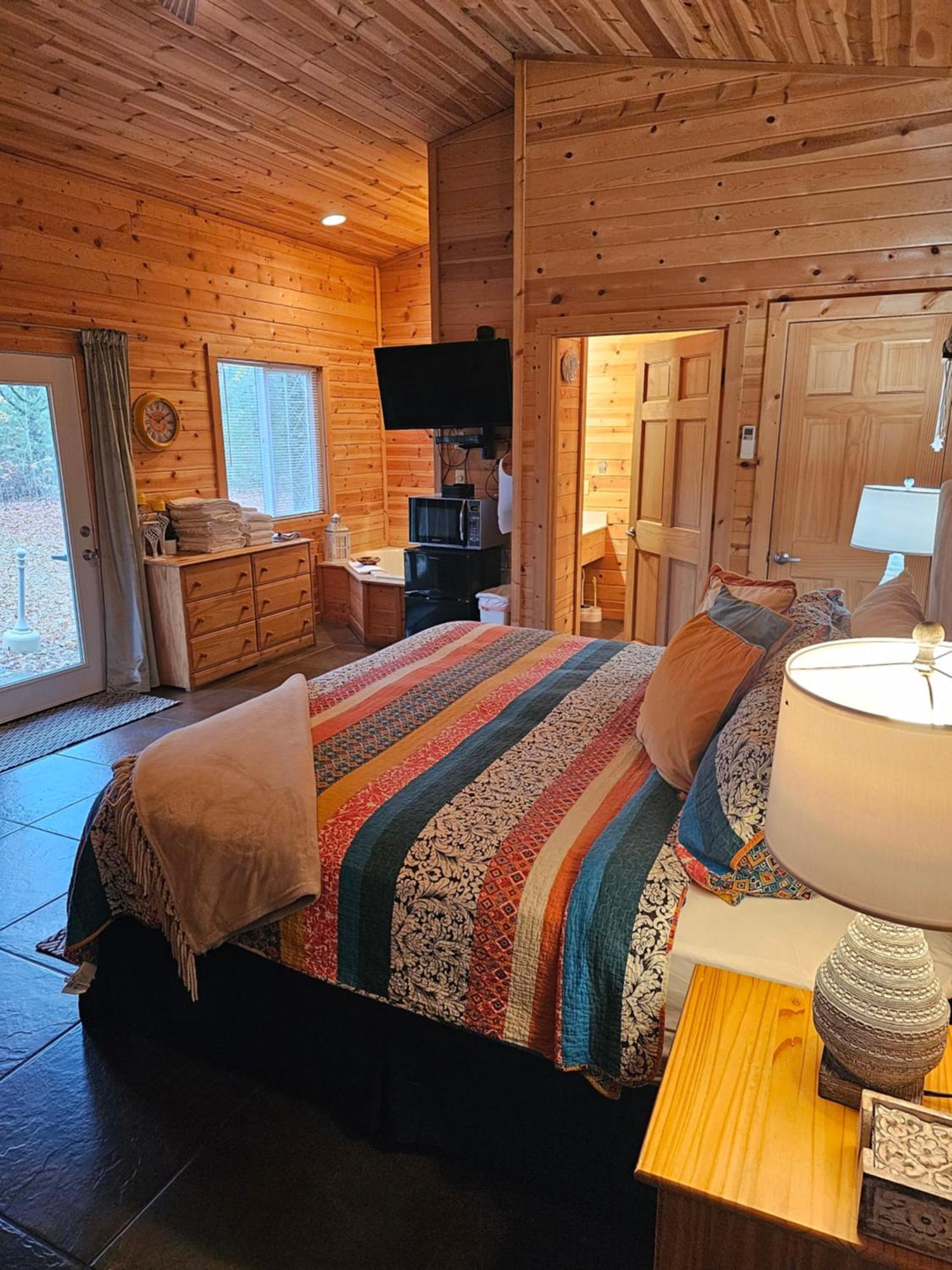 5 Min To Beaver Lake-King Bed-Fire Pit-Jetted Tub #4 Eureka Springs Eksteriør bilde